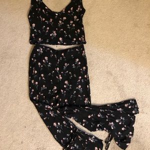 2 Piece Flower Set